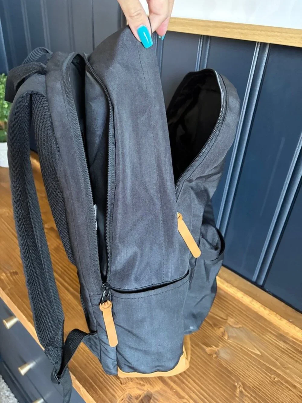 Pre-Owned Supacool Outdoor Originals Black Backpack